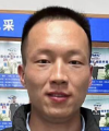 創(chuàng)業(yè)初期，為節(jié)省成本，千燈老板親自來學(xué)習(xí)數(shù)控編程